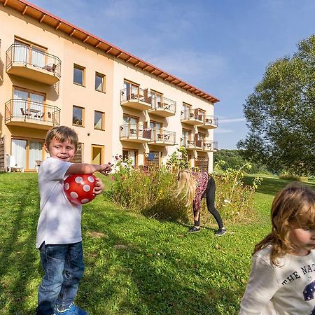 Familien Hotel Krainz Fürstenfeld エクステリア 写真