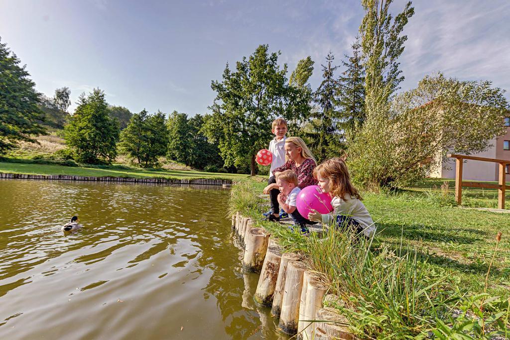 Familien Hotel Krainz Fürstenfeld エクステリア 写真